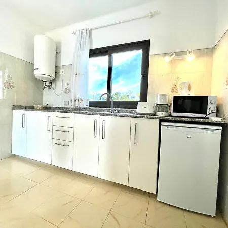 Only Adultos With Freewifi, In Front Of The Ocean And In Villa Charco del Palo