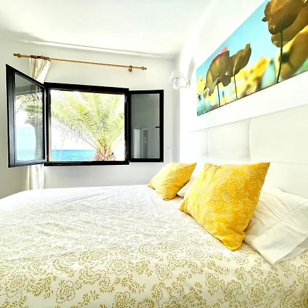 Only Adultos With Freewifi, In Front Of The Ocean And In Vila *