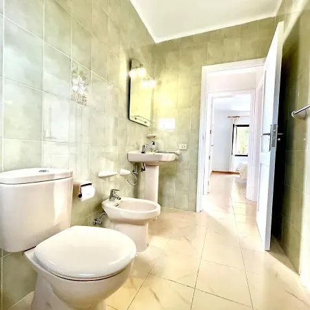 Villa Only Adultos With Freewifi, In Front Of The Ocean And In *