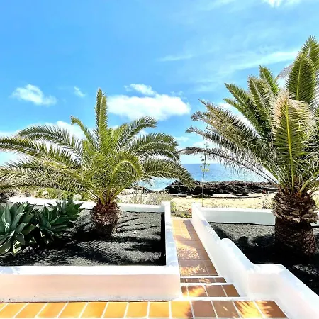 Only Adultos With Freewifi, In Front Of The Ocean And In Villa